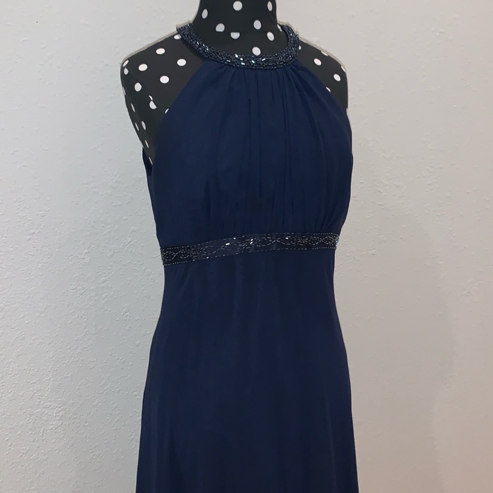 Jones Wear evening Dress
